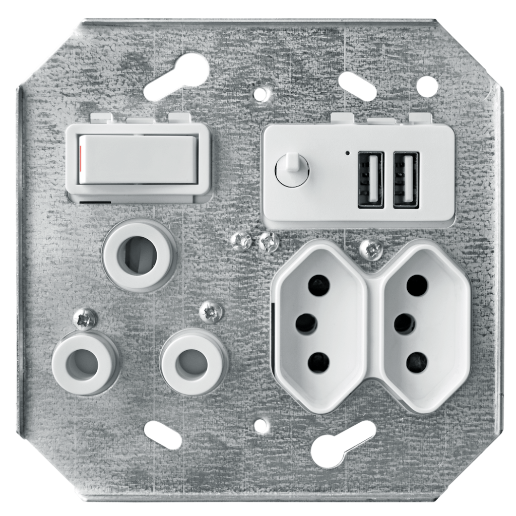 USB Combo Socket on Yoke White Crabtree Electrical