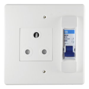 Classic 10A Circuit Breaker Single Socket 164-1 on Yoke & Coverplate